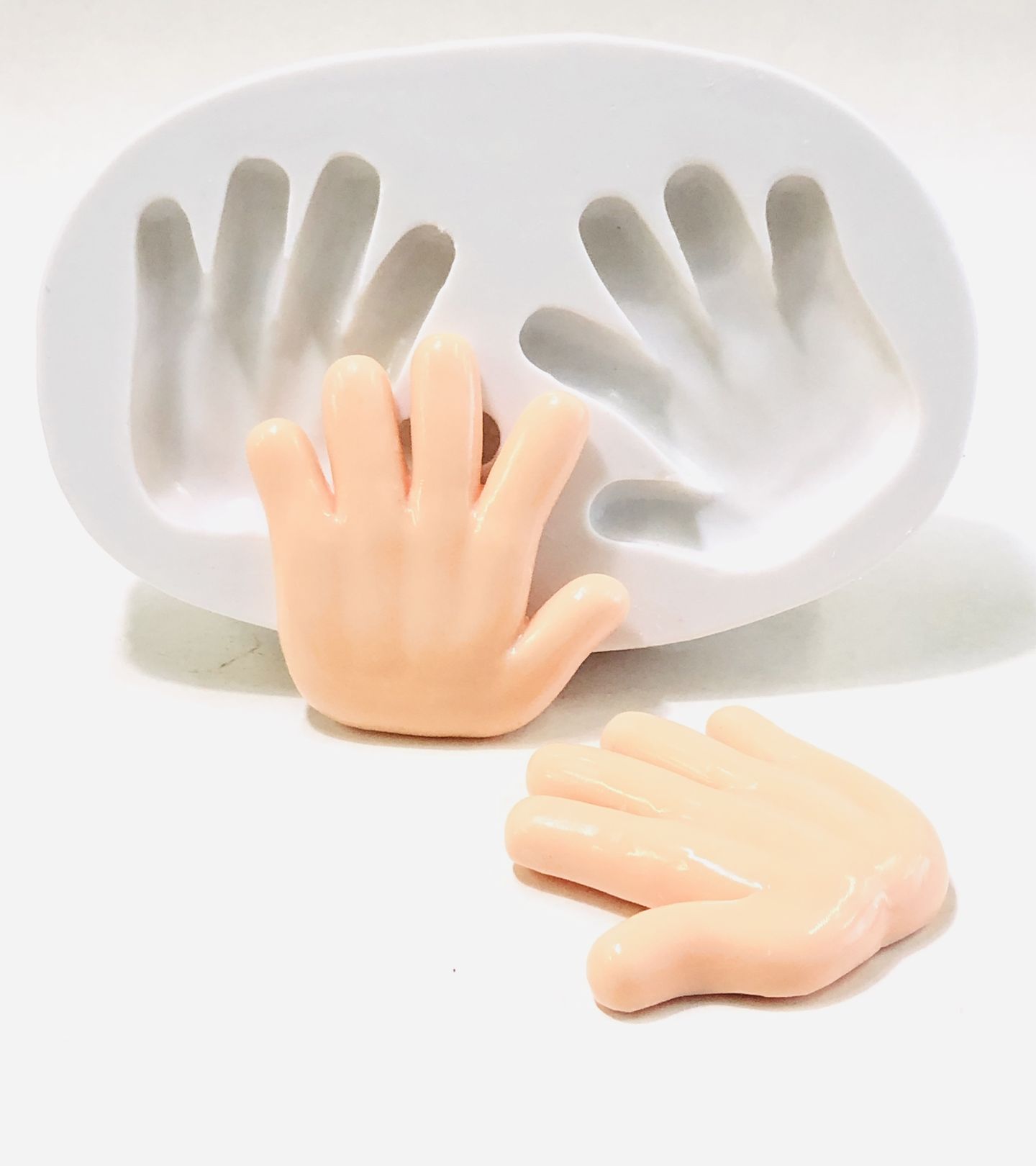 Mãos - Costas - Grande - P1035