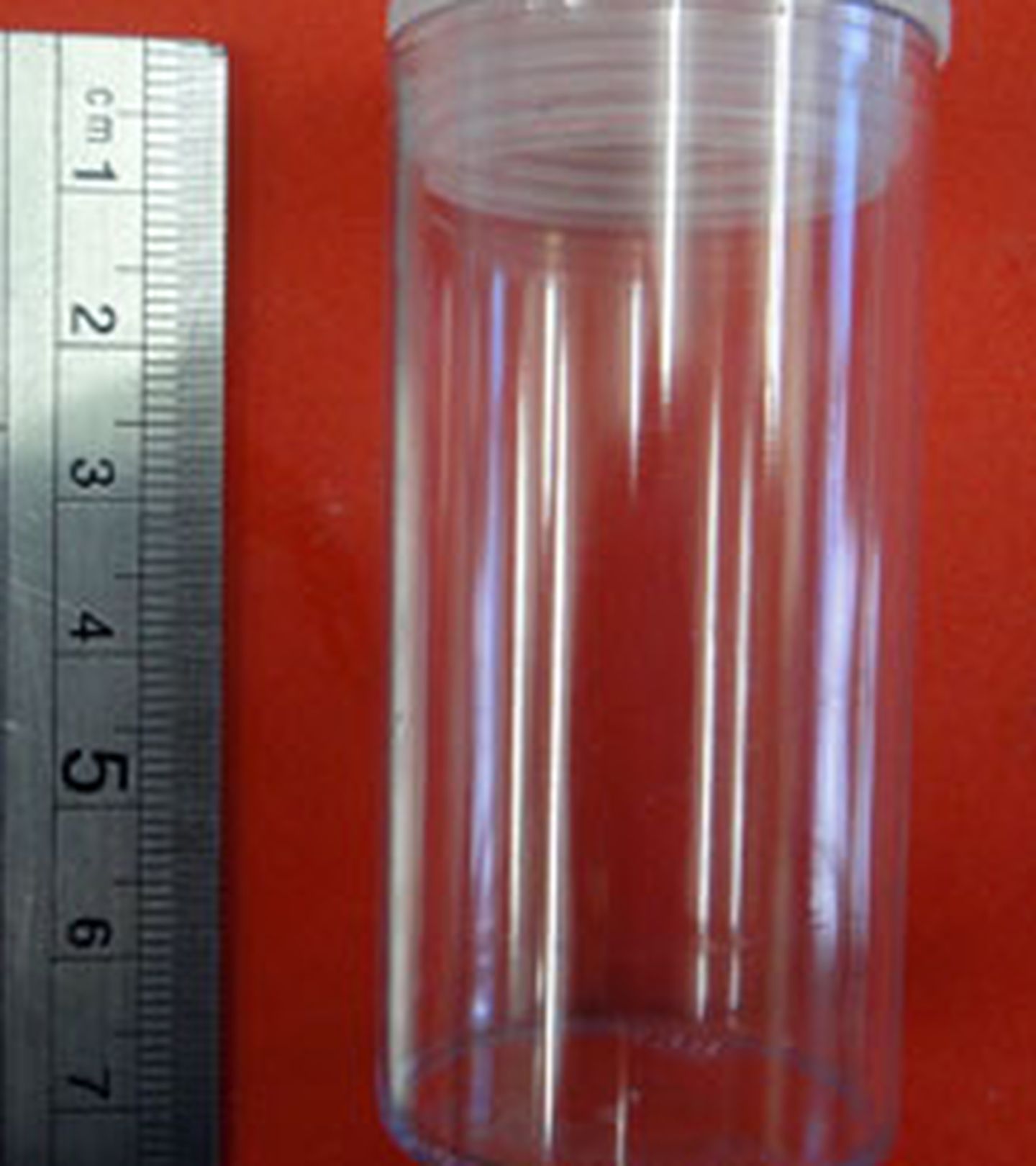 Pote Plastico Mini c/ Tampa de Encaixe C Grande