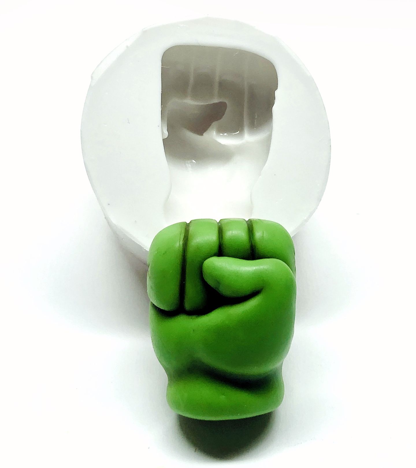 Molde de silicone - Os Vingadores - Mao do Hulk - Grande