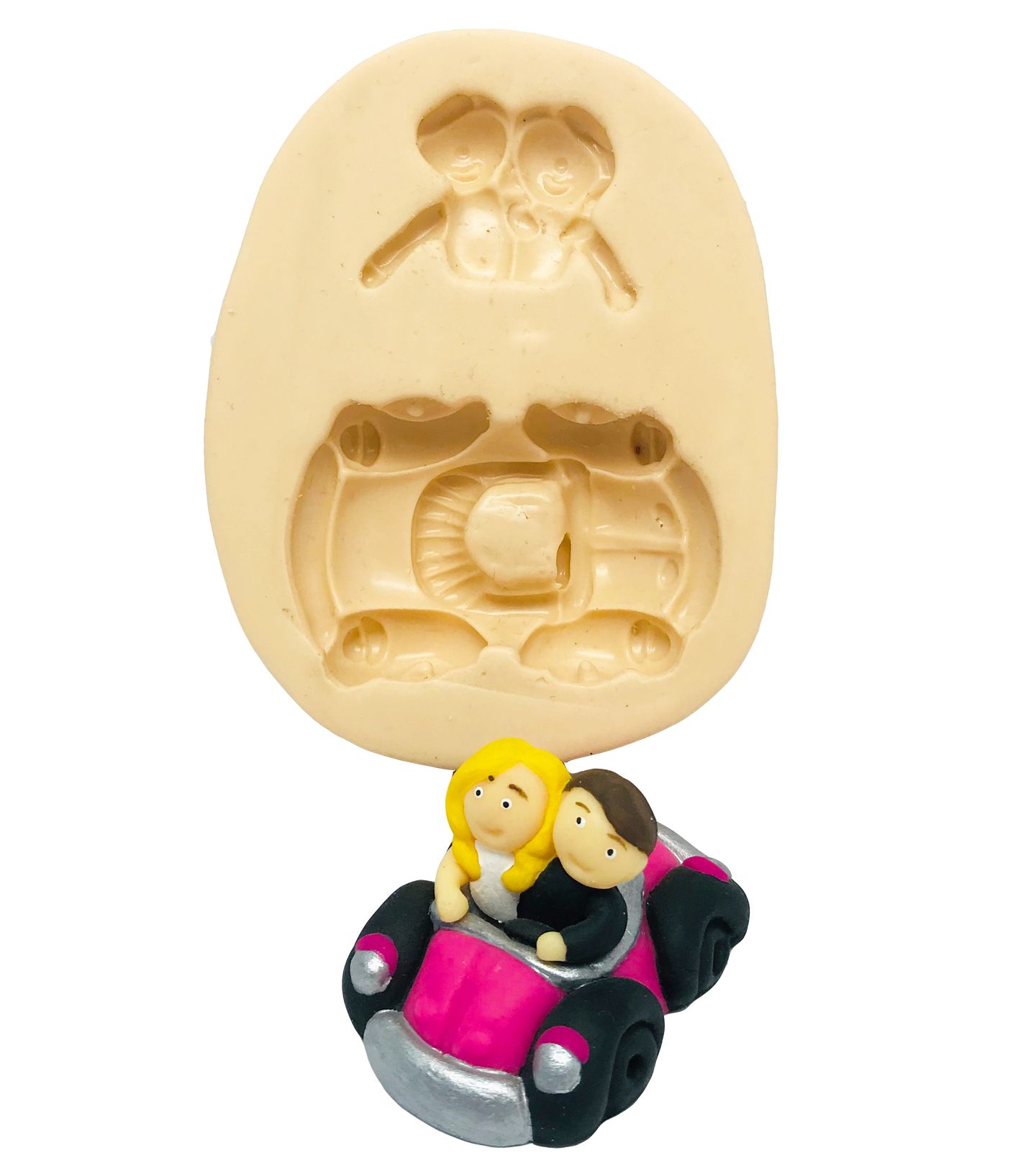 Noivos - Casal no Carro