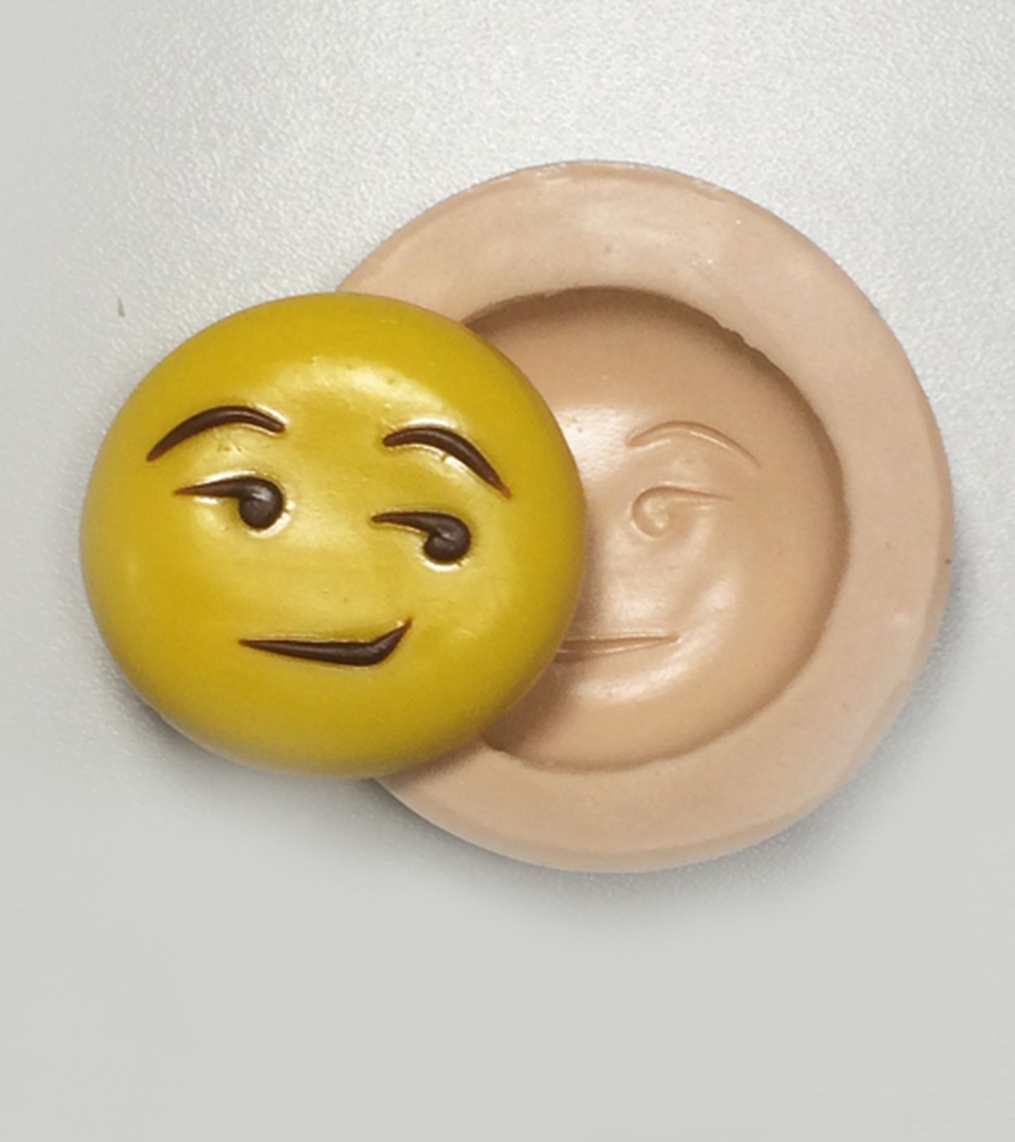 Molde de silicone - Emoji O filme - Sou Safadinho - Medio - P323