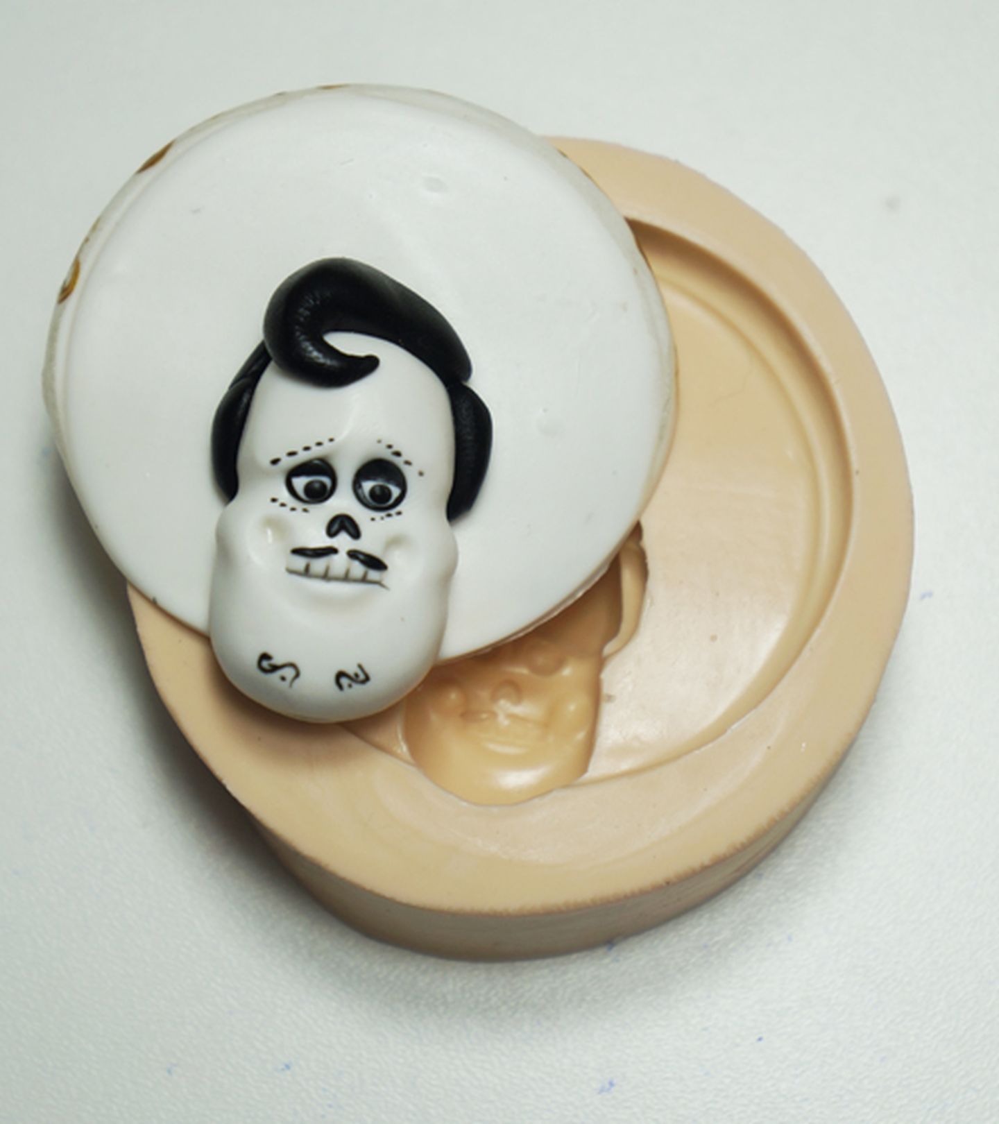 Molde de silicone - A vida é uma Festa - Rosto Ernesto de La Cruz - Medio - P392