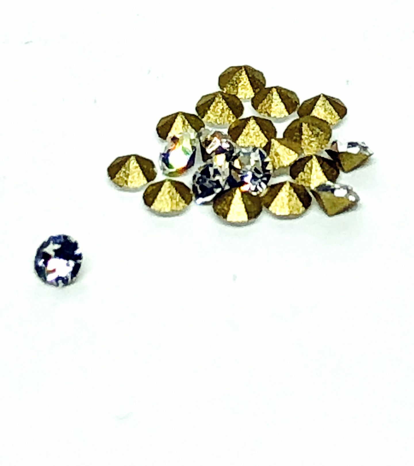 Strass Verdadeiro - nº 08 - Emb c/ 30 Pares